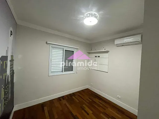 Casa 3 quartos e 4 banheiros, à venda, no bairro Loteamento Residencial Porto Seguro em Tremembé