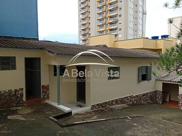Casa com 500m² 5 quartos e 6 banheiros, à venda, no bairro Vila Osasco em Osasco