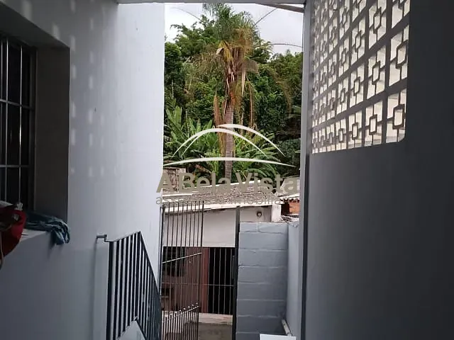 Casa com 260m² 3 quartos e 2 banheiros, à venda, no bairro Umuarama em Osasco