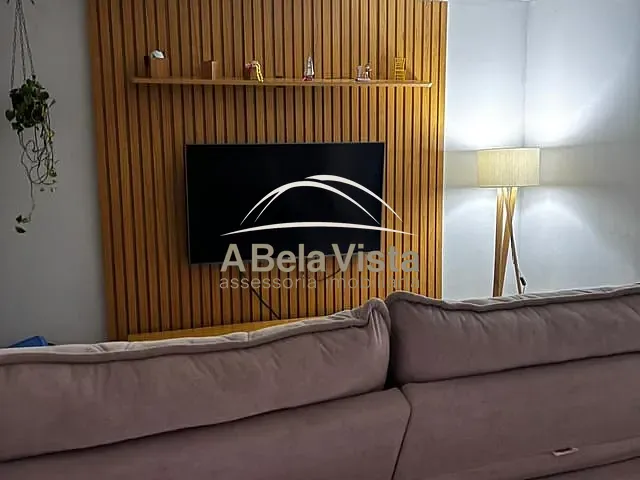 Casa com 154m² 3 quartos e 2 banheiros, à venda, no bairro Metalúrgicos em Osasco