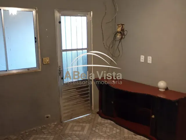 Casa 3 quartos e 1 banheiro, para alugar, no bairro Jardim Imperial em São Paulo