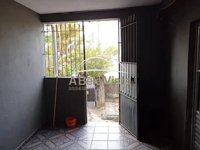 Casa 3 quartos e 1 banheiro, para alugar, no bairro Jardim Imperial em São Paulo