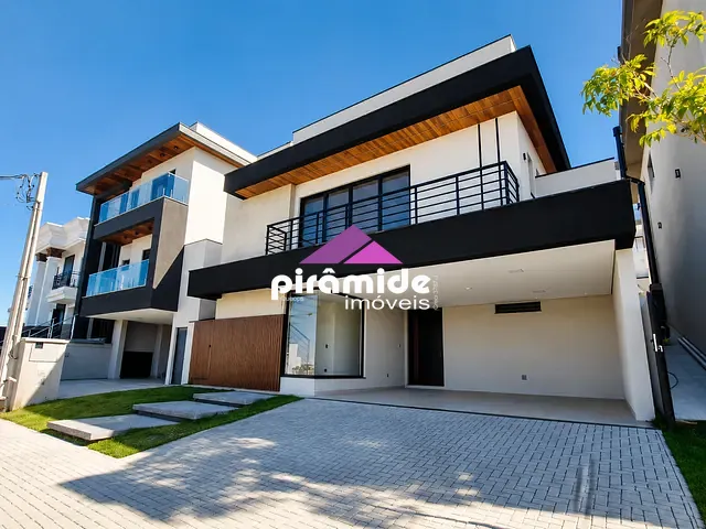 Casa com 330m² 4 quartos e 5 banheiros, à venda, no bairro Urbanova em São José dos Campos