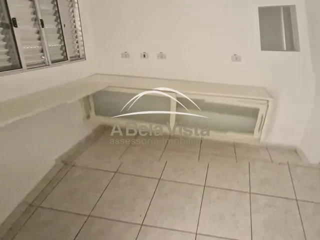 Casa 1 quarto e 1 banheiro, para alugar, no bairro Bela Vista em Osasco