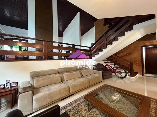 Casa com 570m² 4 quartos e 4 banheiros, à venda, no bairro Jardim Das Colinas em São José dos Campos