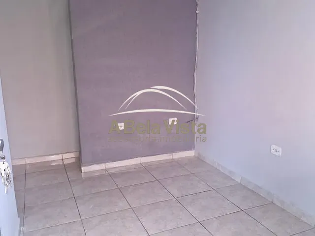 Casa com 300m² 1 quarto e 1 banheiro, para alugar, no bairro Bela Vista em Osasco