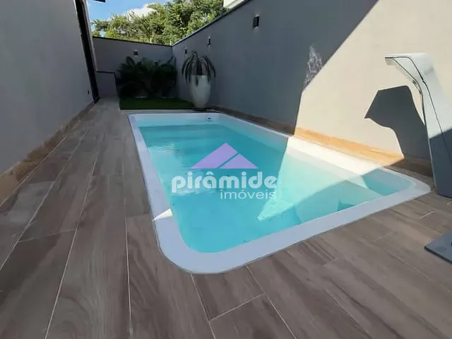 Casa com 231m² 3 quartos e 3 banheiros, à venda, no bairro Jardim Jacinto em Jacareí