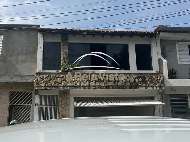 Casa com 120m² 3 quartos e 2 banheiros, para alugar, no bairro Vila Yolanda em Osasco