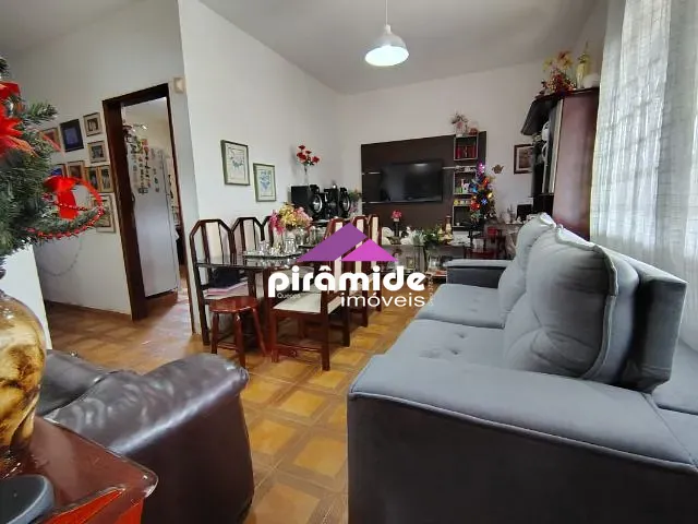 Casa com 286m² 3 quartos e 3 banheiros, à venda, no bairro Jardim Primavera em Caraguatatuba