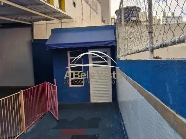 Casa com 408m², para alugar, no bairro Jardim Paulista em São Paulo