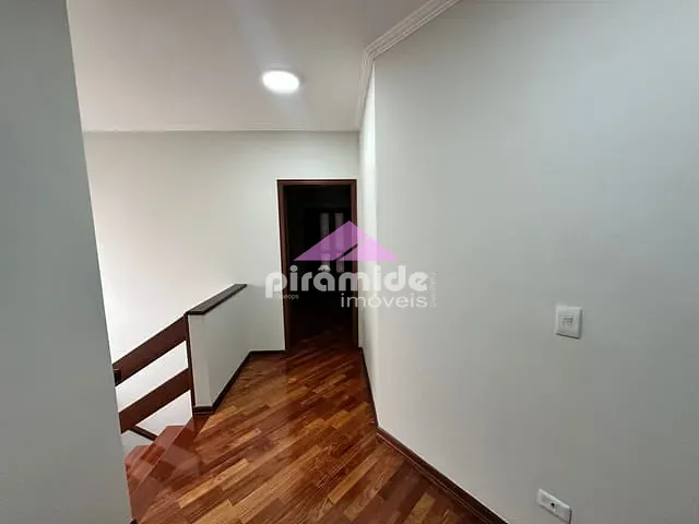 Casa com 360m² 4 quartos e 5 banheiros, para alugar, no bairro Urbanova em São José dos Campos