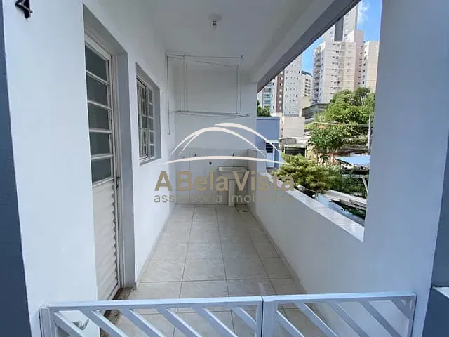 Casa 1 quarto e 2 banheiros, para alugar, no bairro Vila Osasco em Osasco