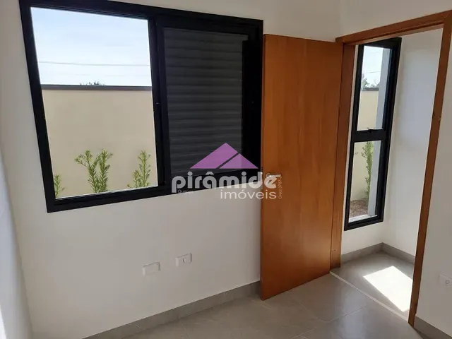 Casa 3 quartos e 3 banheiros, à venda, no bairro Loteamento Fazenda Ronda em São José dos Campos