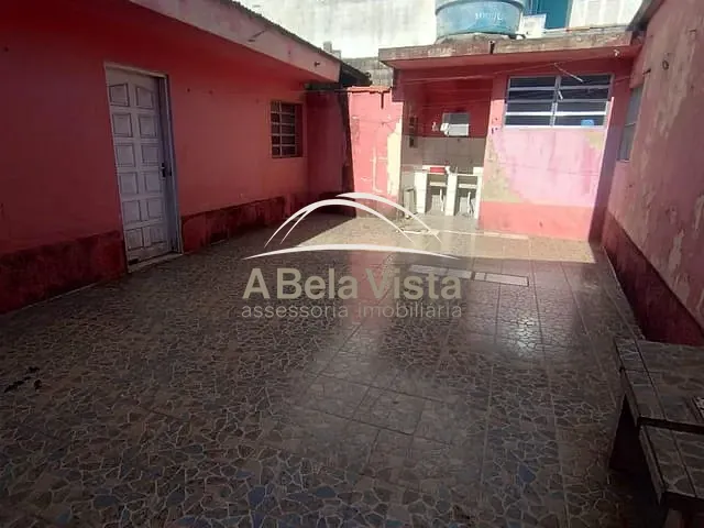 Casa com 250m² 1 quarto e 1 banheiro, para alugar, no bairro Jardim Novo Horizonte em Carapicuíba