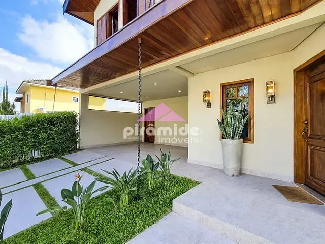 Casa com 350m² 3 quartos e 4 banheiros, à venda, no bairro Loteamento Villa Branca em Jacareí