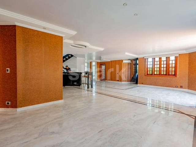 Casa com 580m², à venda, no bairro Alphaville Residencial Dois em Barueri