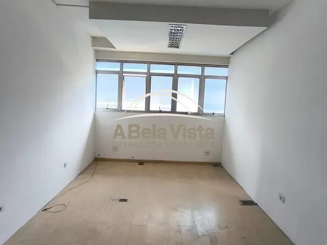 Casa com 22m², para alugar, no bairro Bela Vista em Osasco