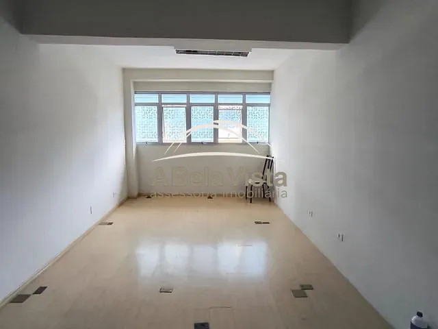 Casa com 22m², para alugar, no bairro Bela Vista em Osasco