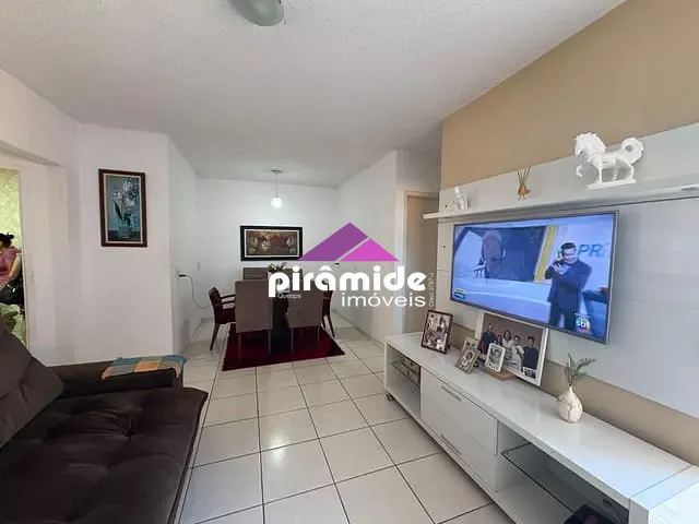 Casa 3 quartos e 1 banheiro, à venda, no bairro Eugênio de Mello em São José dos Campos