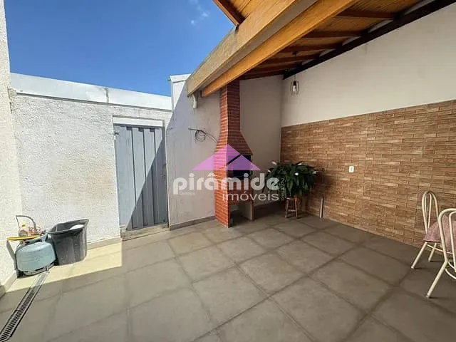 Casa 3 quartos e 1 banheiro, à venda, no bairro Eugênio de Mello em São José dos Campos