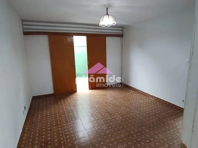 Casa 3 quartos e 1 banheiro, para alugar, no bairro Jardim Satélite em São José dos Campos