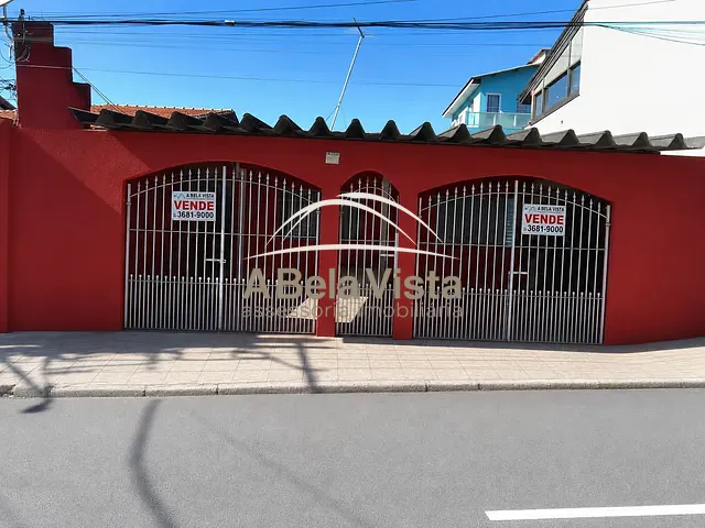Casa com 250m² 3 quartos e 3 banheiros, para alugar, no bairro Jardim Novo Horizonte em Carapicuíba