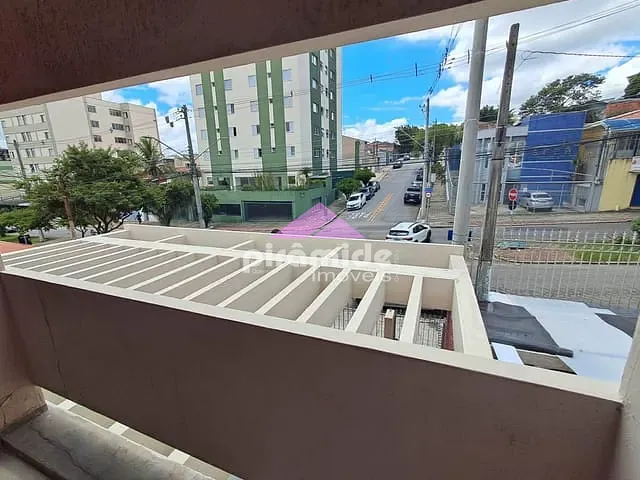 Casa com 251m² 3 quartos e 2 banheiros, à venda, no bairro Jardim Bela Vista em São José dos Campos