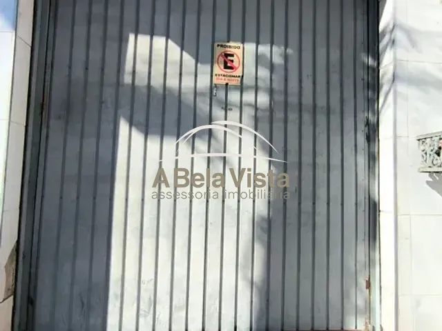Casa com 365m² 4 quartos e 5 banheiros, à venda, no bairro Vila Santa Terezinha em Carapicuíba