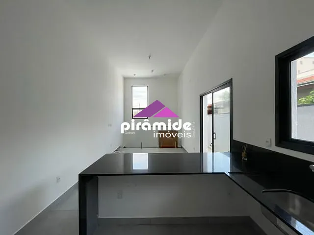 Casa com 135m² 2 quartos e 2 banheiros, à venda, no bairro Jardim Satélite em São José dos Campos