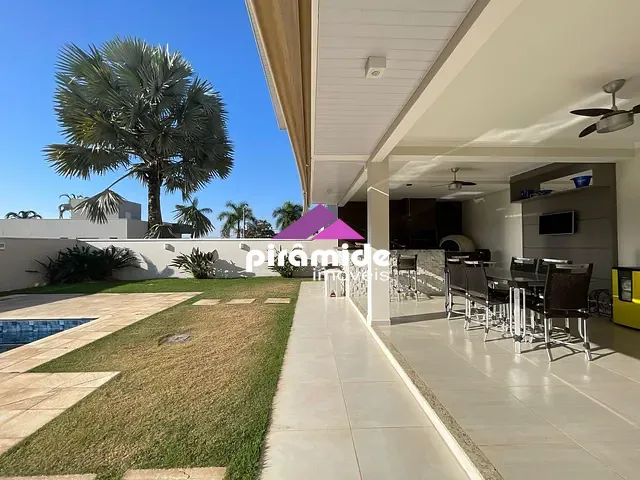 Casa com 450m² 4 quartos e 4 banheiros, à venda, no bairro Urbanova em São José dos Campos