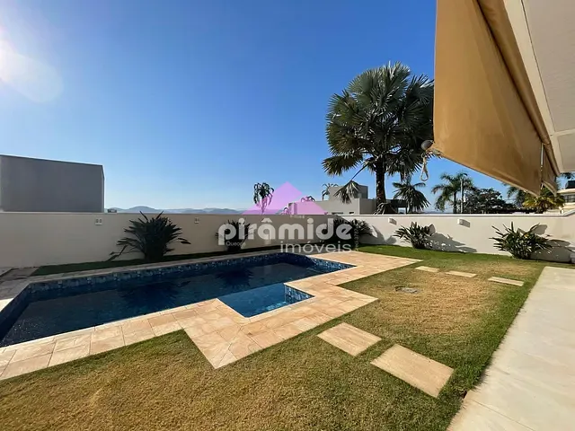 Casa com 450m² 4 quartos e 4 banheiros, à venda, no bairro Urbanova em São José dos Campos