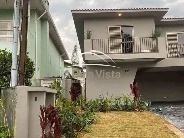 Casa com 449m² 5 quartos e 1 banheiro, para alugar, no bairro Alphaville em Santana de Parnaíba