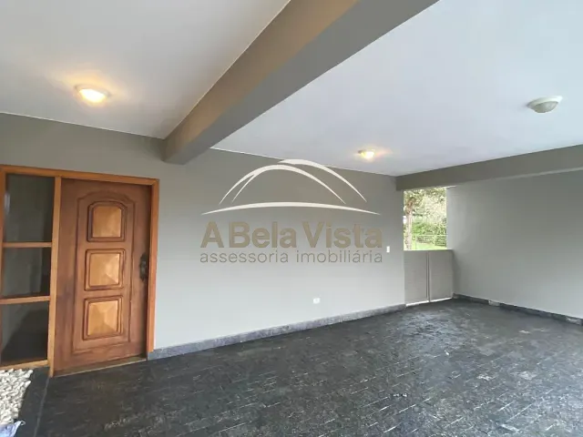 Casa com 449m² 5 quartos e 1 banheiro, para alugar, no bairro Alphaville em Santana de Parnaíba