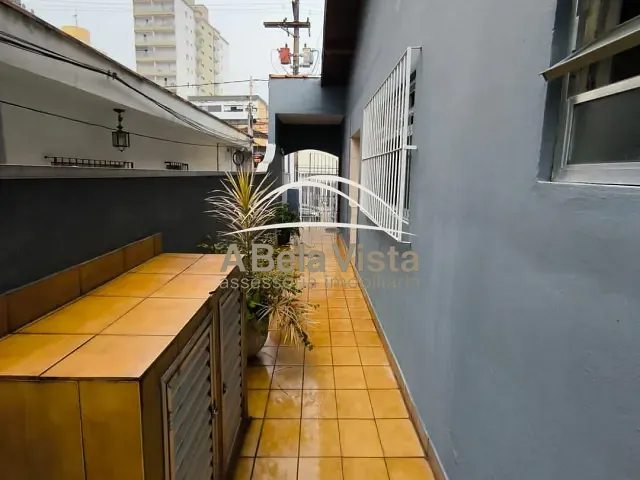 Casa com 180m² 3 quartos e 2 banheiros, para alugar, no bairro Vila Osasco em Osasco