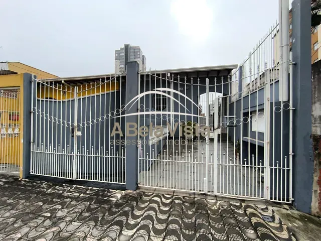 Casa com 180m² 3 quartos e 2 banheiros, para alugar, no bairro Vila Osasco em Osasco