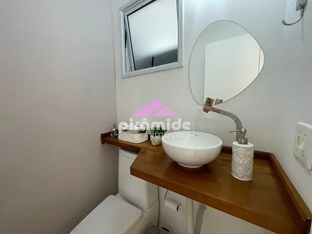 Casa com 125m² 2 quartos e 2 banheiros, à venda, no bairro Campo Belo em São José dos Campos