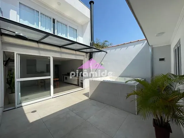 Casa com 125m² 2 quartos e 2 banheiros, à venda, no bairro Campo Belo em São José dos Campos