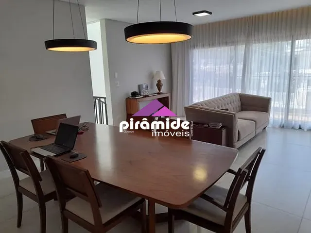 Casa 6 quartos e 7 banheiros, à venda ou para alugar, no bairro Jardim Esplanada em São José dos Campos