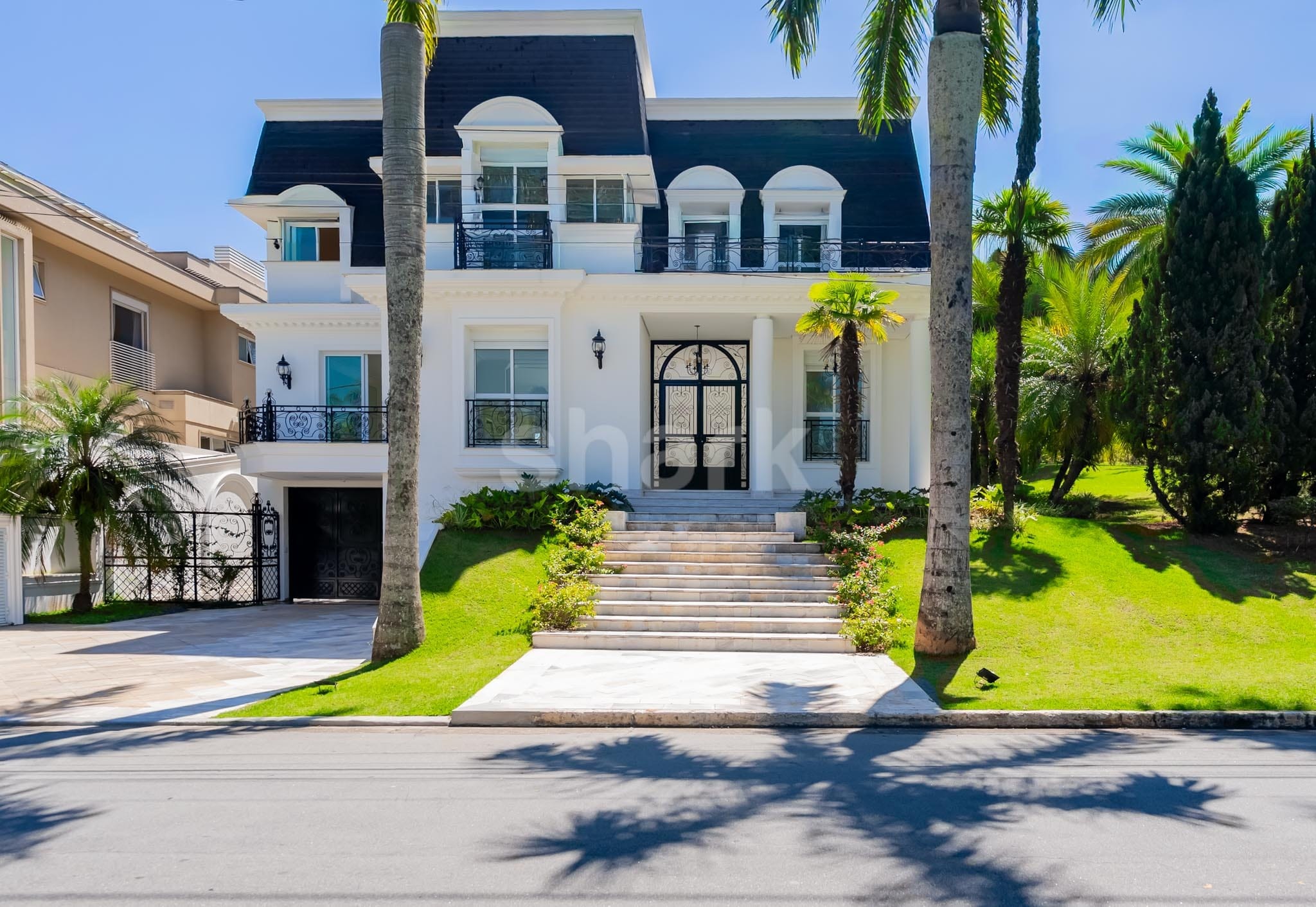 Casa em Tamboré — foto 1