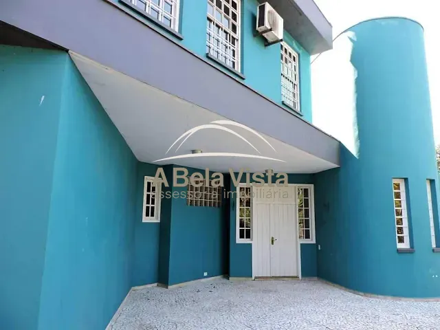 Casa com 2915m² 6 quartos e 8 banheiros, à venda, no bairro Vila Appia Antica em Carapicuíba
