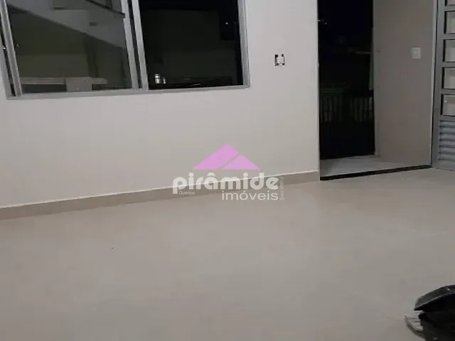 Casa com 75m² 2 quartos e 1 banheiro, para alugar, no bairro Vila São Geraldo em São José dos Campos