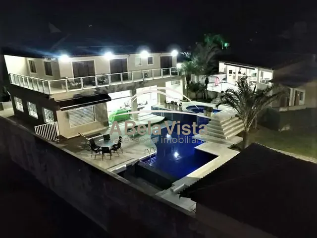 Casa com 1328m² 4 quartos e 6 banheiros, à venda, no bairro Pousada dos Bandeirantes em Carapicuíba