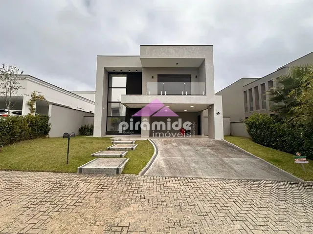 Casa 4 quartos e 2 banheiros, à venda, no bairro Urbanova em São José dos Campos