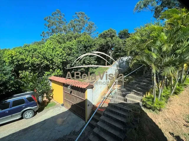 Casa com 1459m² 4 quartos e 5 banheiros, à venda, no bairro Chácara Santa Lúcia em Carapicuíba