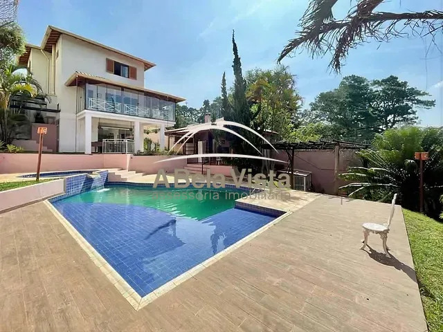 Casa com 947m² 3 quartos e 6 banheiros, à venda, no bairro Chácara das Paineiras em Carapicuíba