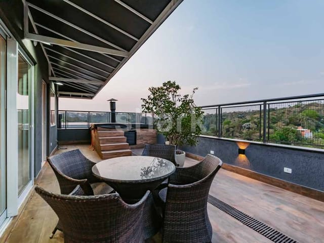 Casa com 542m² 4 quartos e 7 banheiros, à venda, no bairro Alphaville em Santana de Parnaíba