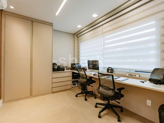Casa com 542m² 4 quartos e 7 banheiros, à venda, no bairro Alphaville em Santana de Parnaíba