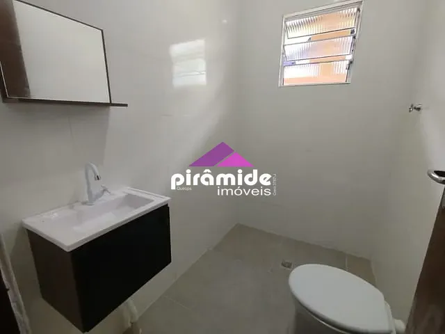 Casa com 125m² 2 quartos e 1 banheiro, à venda, no bairro Galo Branco em São José dos Campos