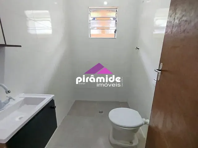 Casa com 125m² 2 quartos e 1 banheiro, à venda, no bairro Galo Branco em São José dos Campos