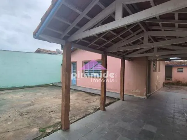 Casa com 227m² 3 quartos e 1 banheiro, à venda, no bairro Monte Castelo em São José dos Campos